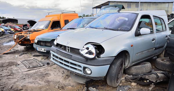 Mettre sa voiture à la casse en 2025
